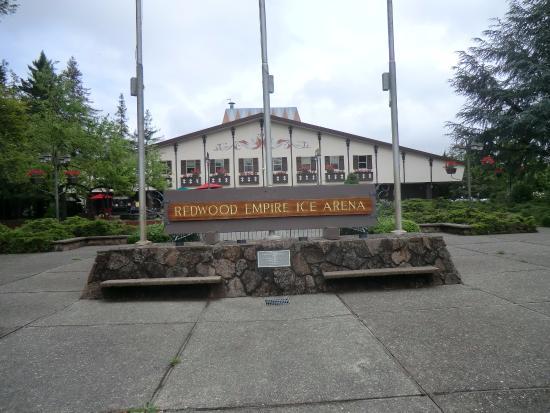 Redwood Empire Ice Arena